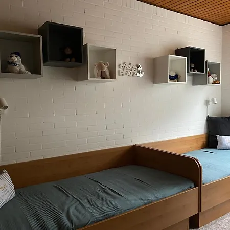 In Tossens Mit Moeblierter Terrasse Holiday home *
