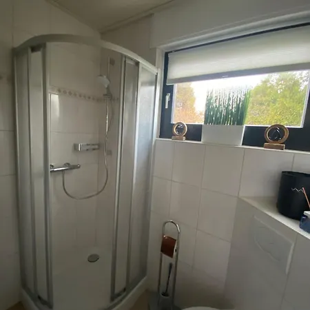 Holiday home In Tossens Mit Moeblierter Terrasse Butjadingen