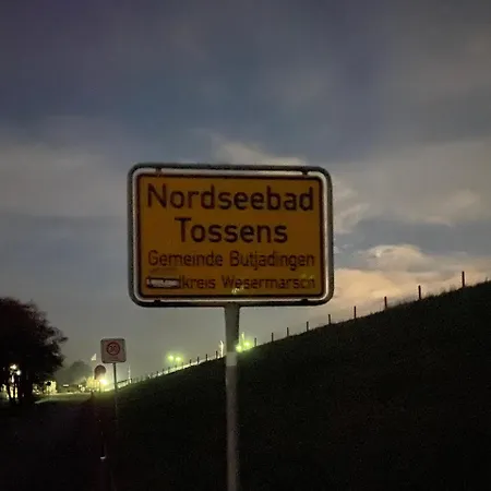 Prázdninový dům In Tossens Mit Moeblierter Terrasse